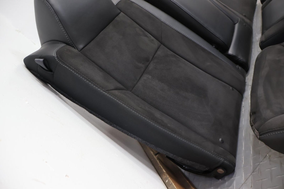 15-22 Dodge Challenger Scat Pack Rear Leather & Suede Seats (Black X9) Lt. Wear