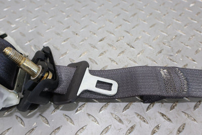 03-07 Hummer H2 Right RH Passenger Rear Seat Belt Retractor (Ebony 48i) Tested