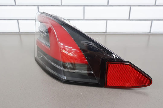 16-20 Tesla Model X OEM Rear Right RH Tail Light Lamp (1034333-00-A) Tested