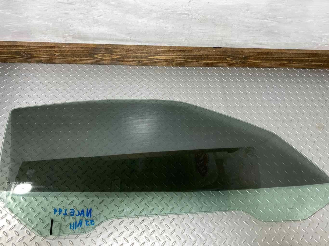 05-13 Chevy Corvette C6 Z06 Grand Sport Right RH Door Window Glass (Self Tint)