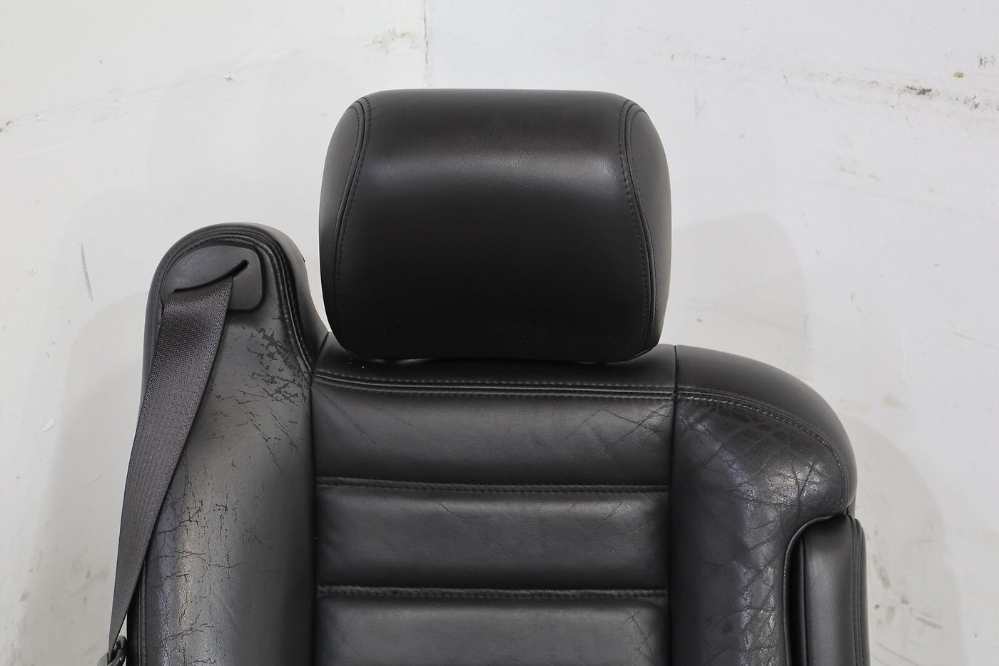 05-07 Hummer H2 Front Right RH Leather Seat (Ebony 482) Power Tested Mild Wear