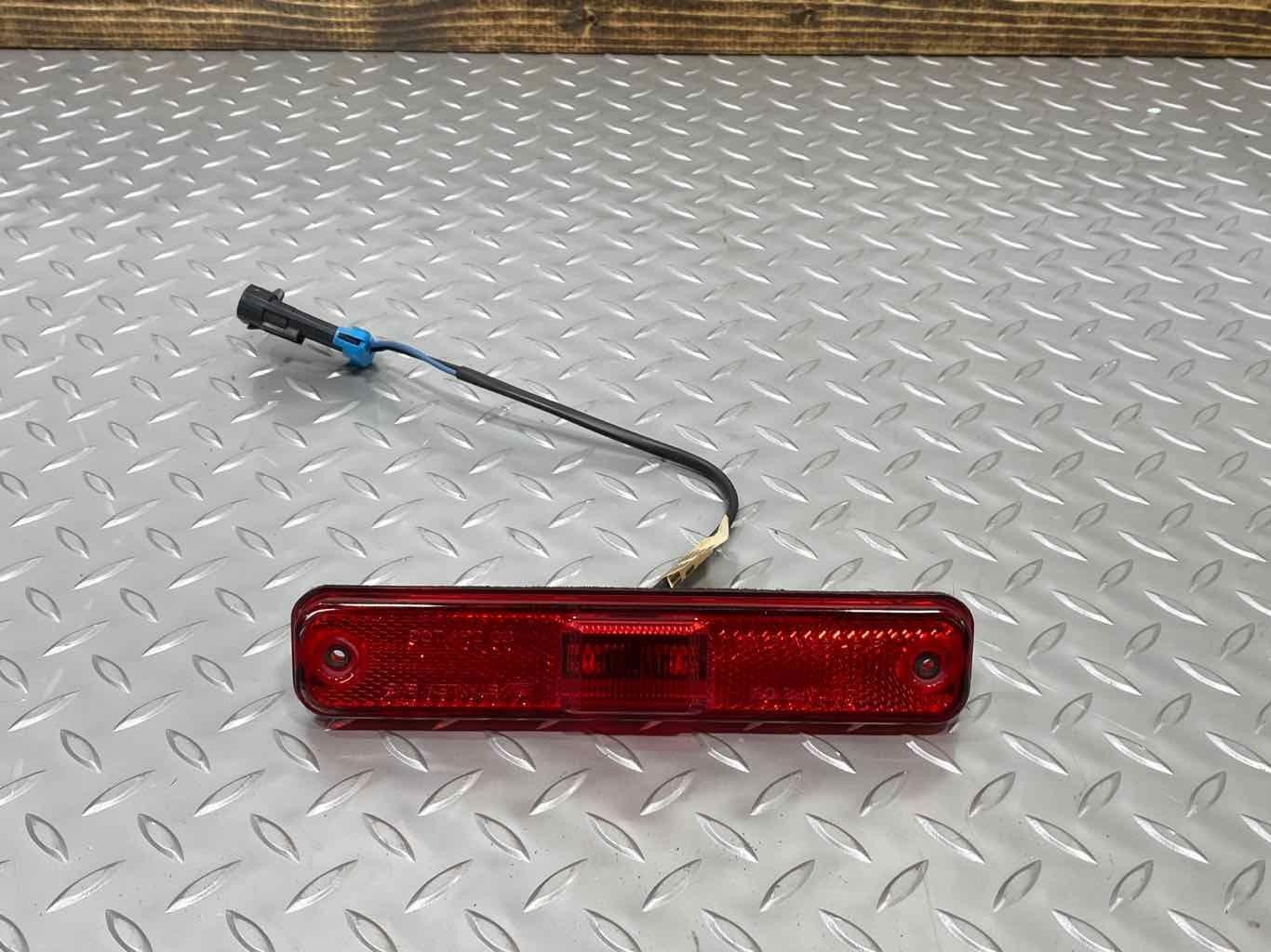 03-09 Hummer H2 Right RH Rear Red LED Side Marker Light/Lamp OEM Tested