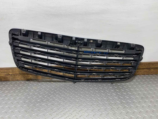 03-09 Mercedes E350 W211 Front Chrome Upper Grille OEM (Chrome) See Notes