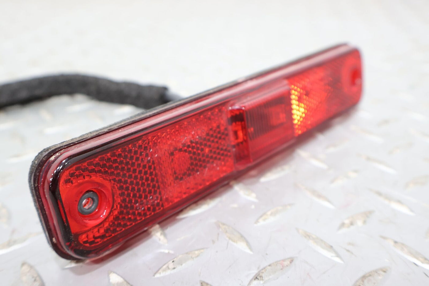 03-09 Hummer H2 Right Rear Red LED Side Marker Light/Lamp OEM