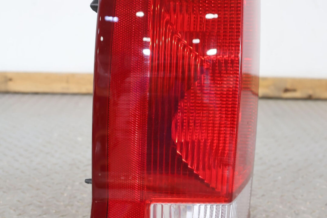 02-06 Cadillac Escalade Short WB Rear Left LH Tail Light Lamp (Tested) OEM