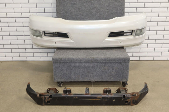 03-09 Lexus GX470 Front Bumper W/Fog Lights Blizzard Pearl (070) *Poor Paint*