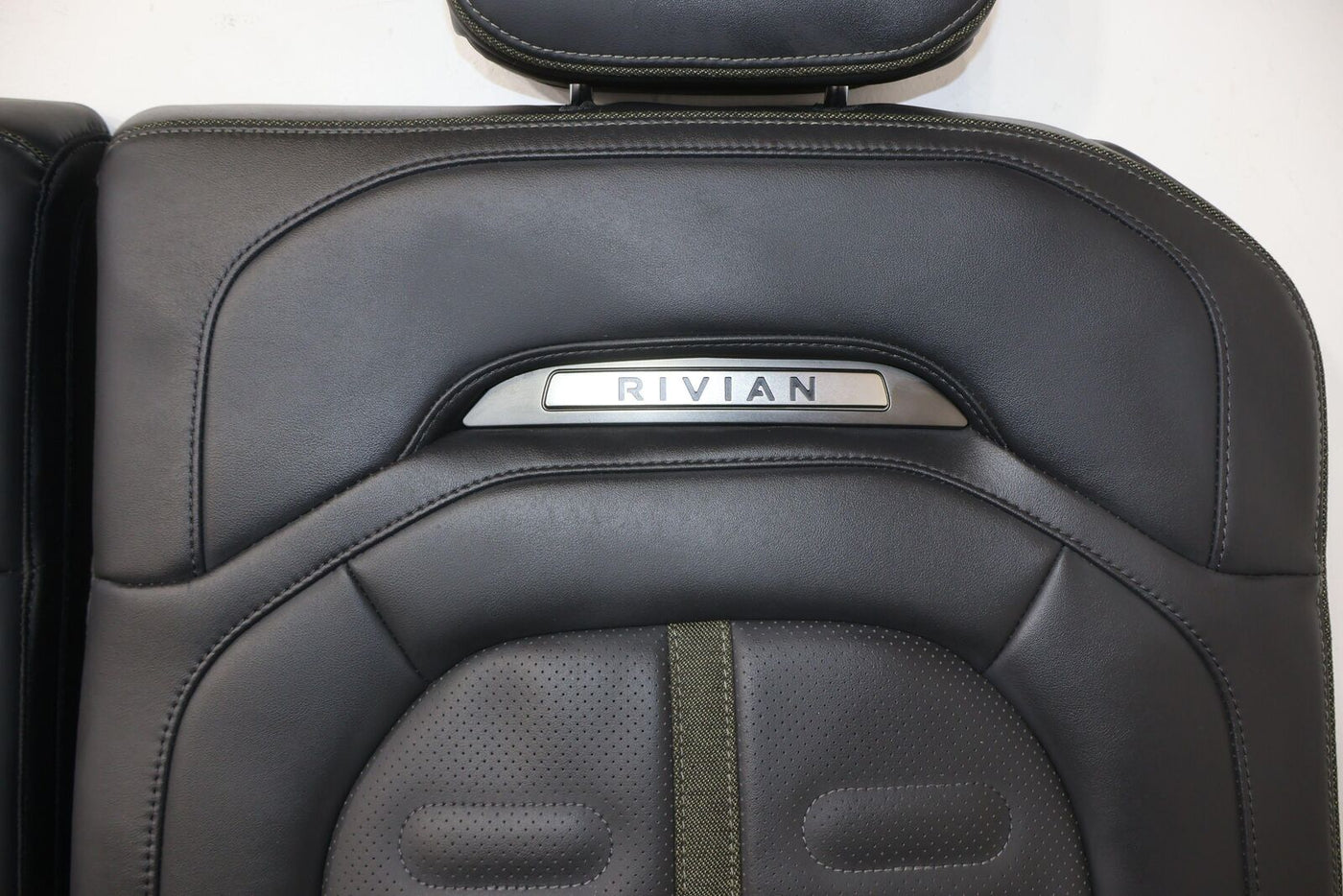 22-24 Rivian RS1 3rd Row Back Leather Seats (Black Mountain Suede) See Photos