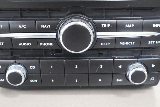 06-12 Bentley Flying Spur Dash Mounted Radio Receiver W/Navi Screen (3W0035008)