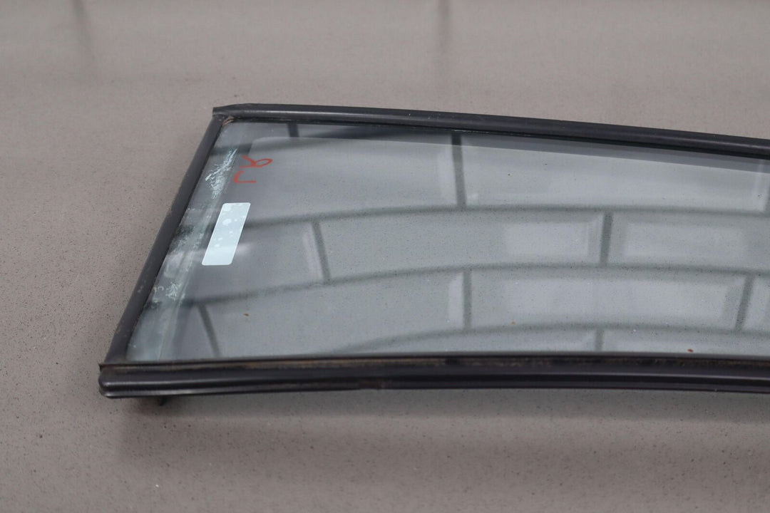 1991-1997 Toyota Land Cruiser Rear Left Vent Glass Window W/ Seal (See Photos)