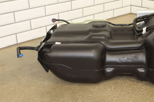 2017-2020 Cadillac Escalade OEM 26 Gallon Fuel Tank with ump