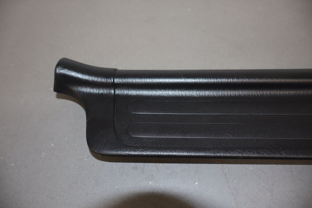 47330039