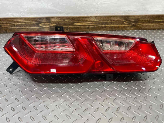 14-19 Chevy Corvette C7 Z51 Left LH Tail Light W/ Grille (Tested) OEM