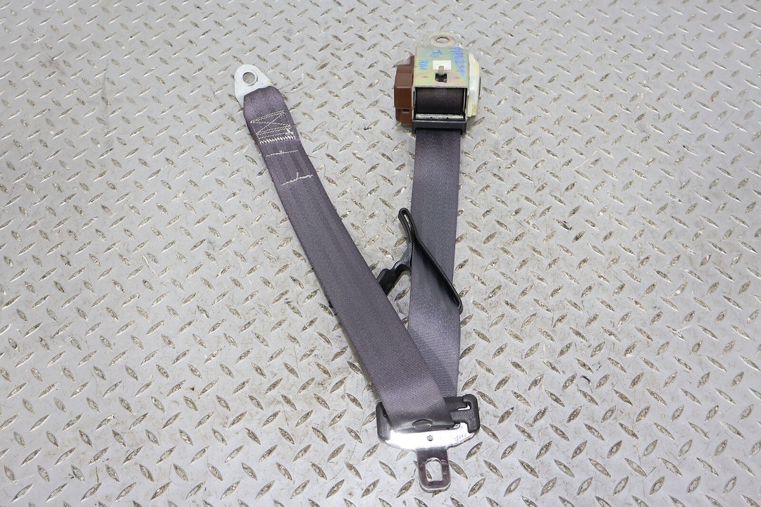 00-02 Plymouth Chrysler Prowler Right RH Seat Belt Retractor (Agate AZ) Tested