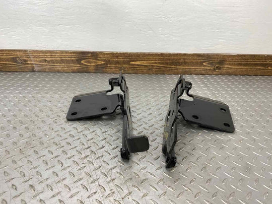 03-06 Chevy SSR Left & Right Pair of Tonneau Cover Hinges (Black 41U)