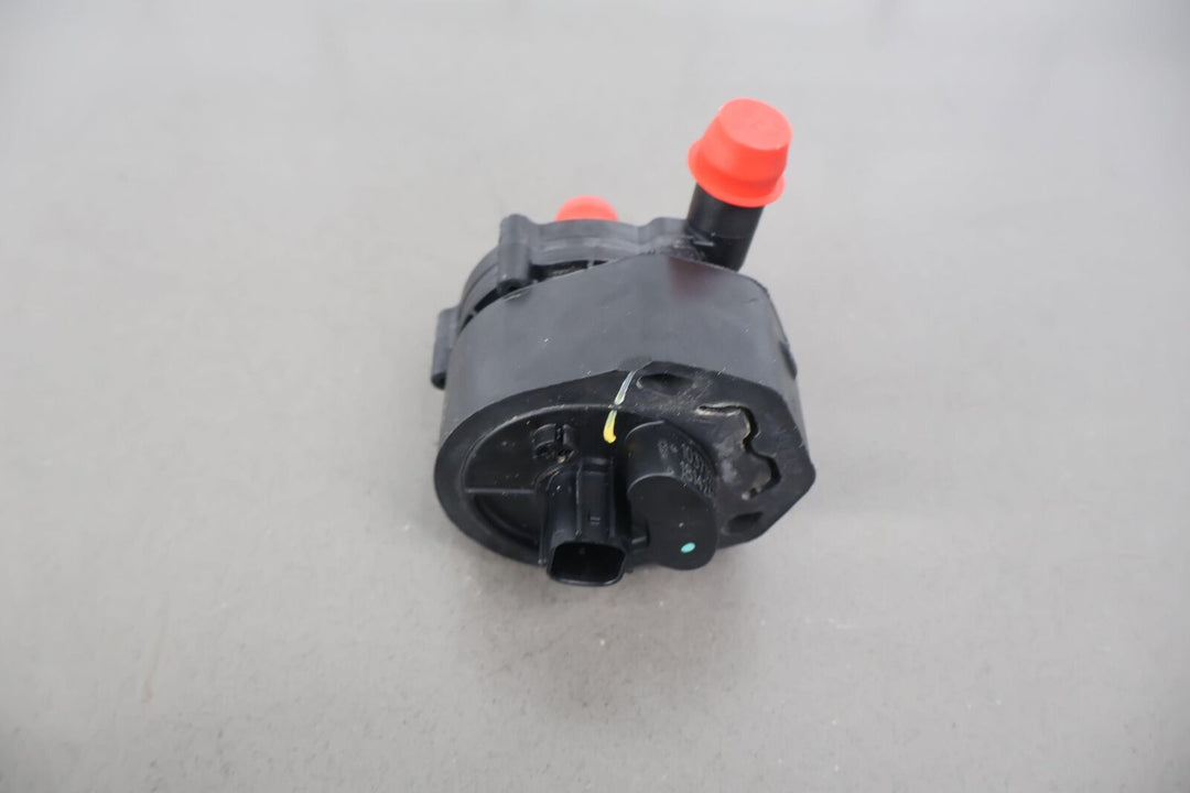 2016-2020 Tesla Model X OEM Electric Coolant Pump (1037327-00-G) 47K Miles