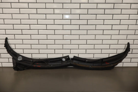 47393402
