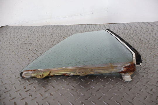 72-80 Mercedes 450SLC C107 W107 Right Passenger Large Quarter Window Glass