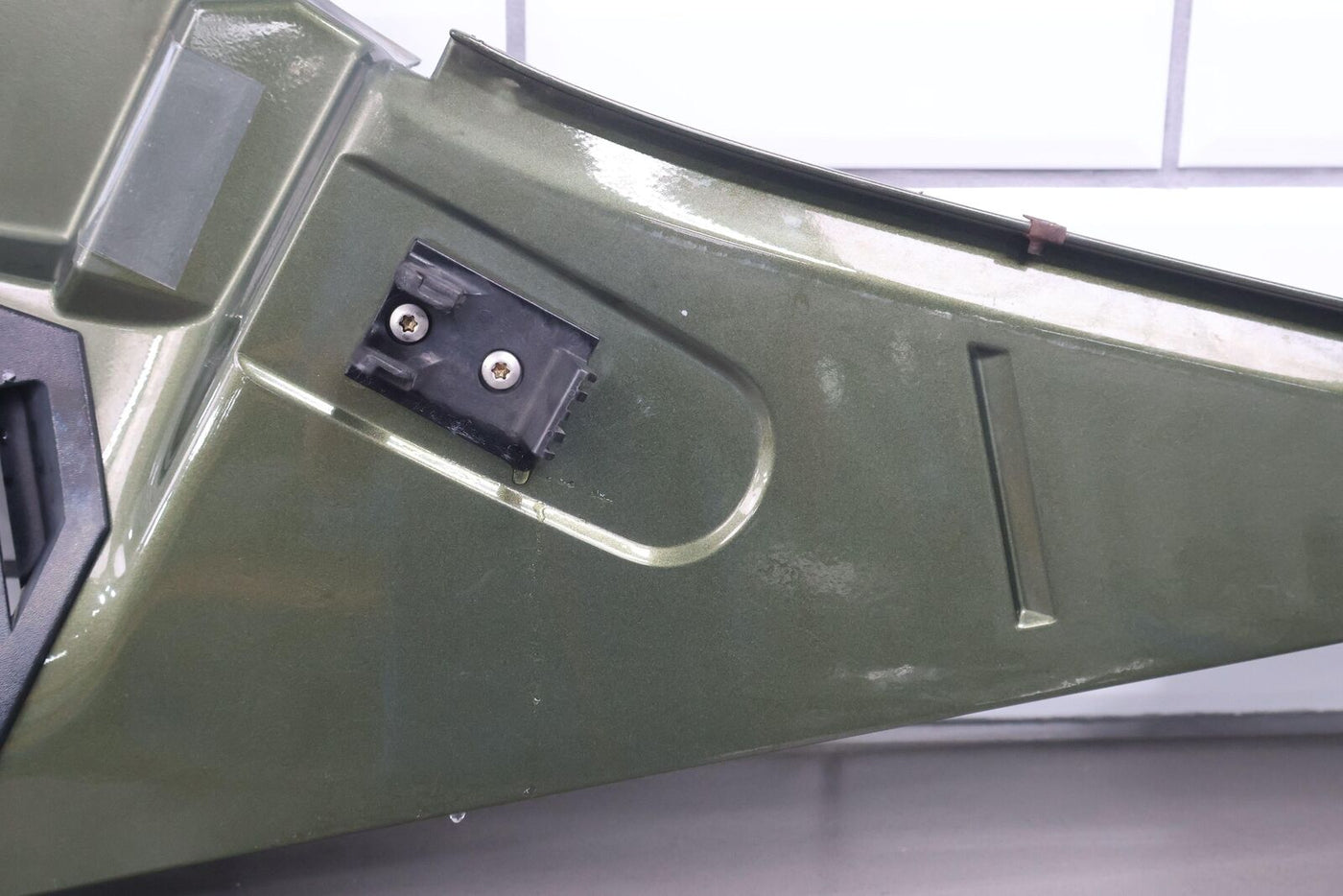 03-09 Hummer H2 Passenger Right Fender (Sage Green 45U)