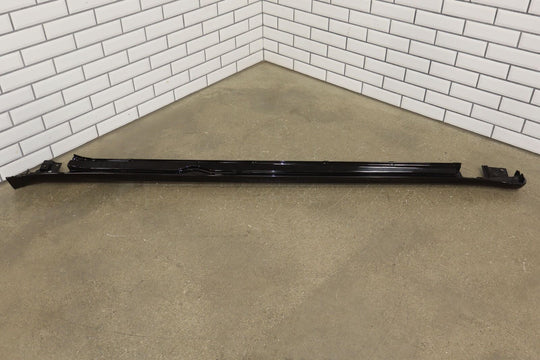 2021-2024 Tesla Model S Passenger Right Rocker Molding / Side Skirt (Black SOLB)