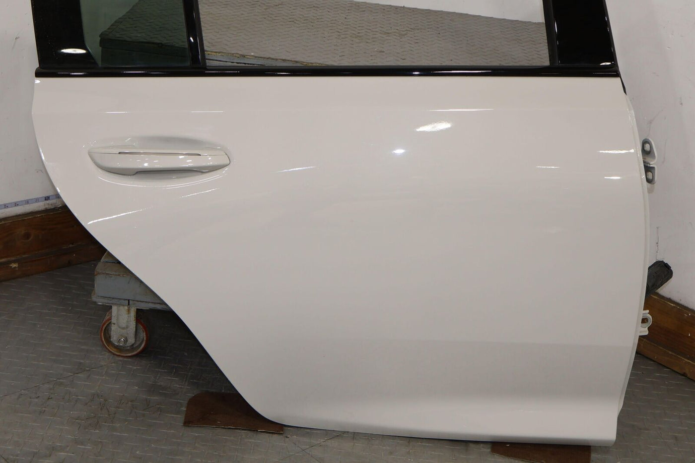 20-23 Cadillac CT5 Rear Right RH Door Shell (Rift Metallic GRW) Sold Bare