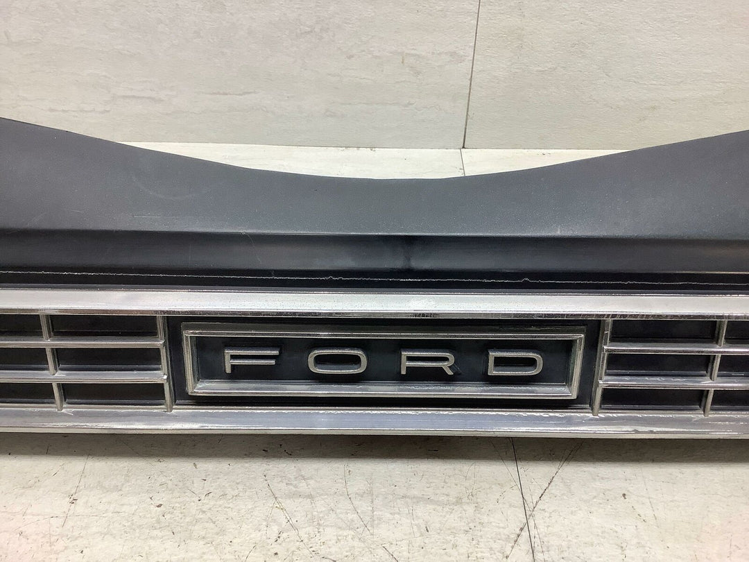 1973 Ford LTD Galaxie 500 Rear Tail Finish Panel - Black W/ Chrome Trim