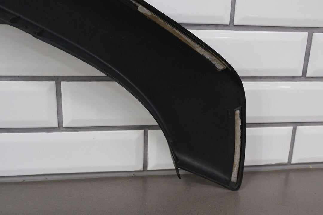 99-06 Sierra Silverado 2500HD Front Right Fender Flare Moulding (Textured Black)