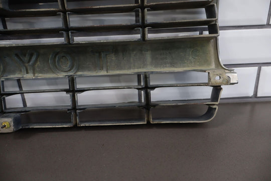 91-94 Toyota Land Cruiser Upper Grille Weathered See ALL Photos