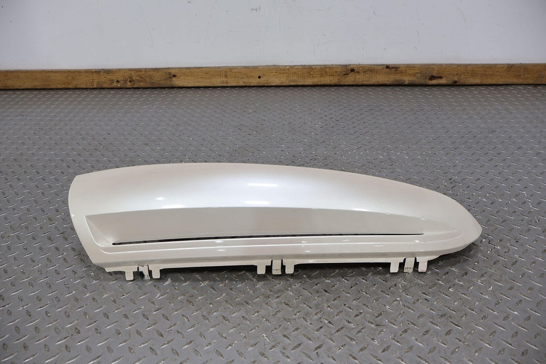 03-06 Escalade Short WB Right Rear Upper Tail Panel Mouldings -White Diamond 98U