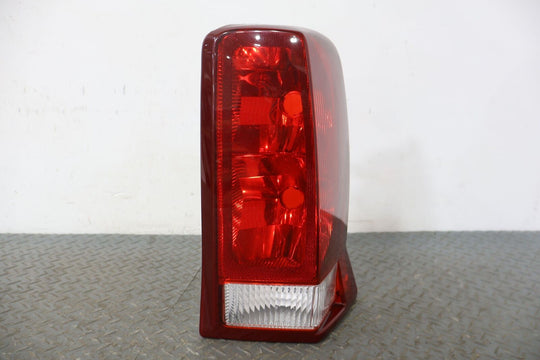 02-06 Cadillac Escalade Short WB Rear Right RH Tail Light Lamp (Tested) OEM