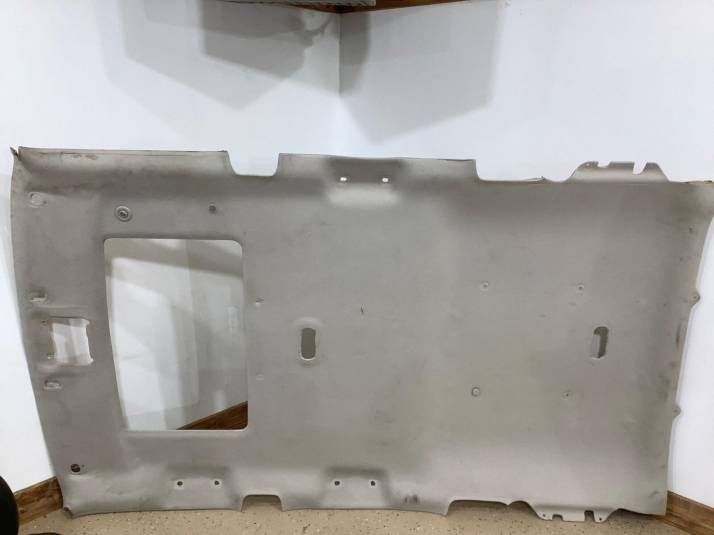 05-07 Hummer H2 Headliner (Light Wheat) SUV W/ Sunroof Option