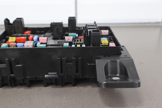 2019 Ram 1500 Crew Cab 5th Gen Cabin Fuse Box (5.7L 12V System) 68312776AC