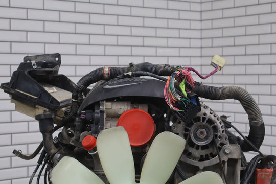 Chevy 6.0L LQ4 Vortec Engine / 4x4 4L80E Transmission / Transfer Case Liftout