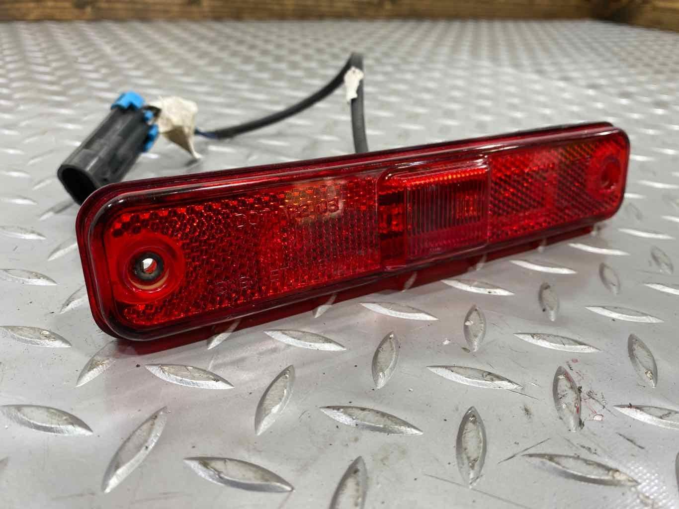 03-09 Hummer H2 Right RH Rear Red LED Side Marker Light/Lamp OEM