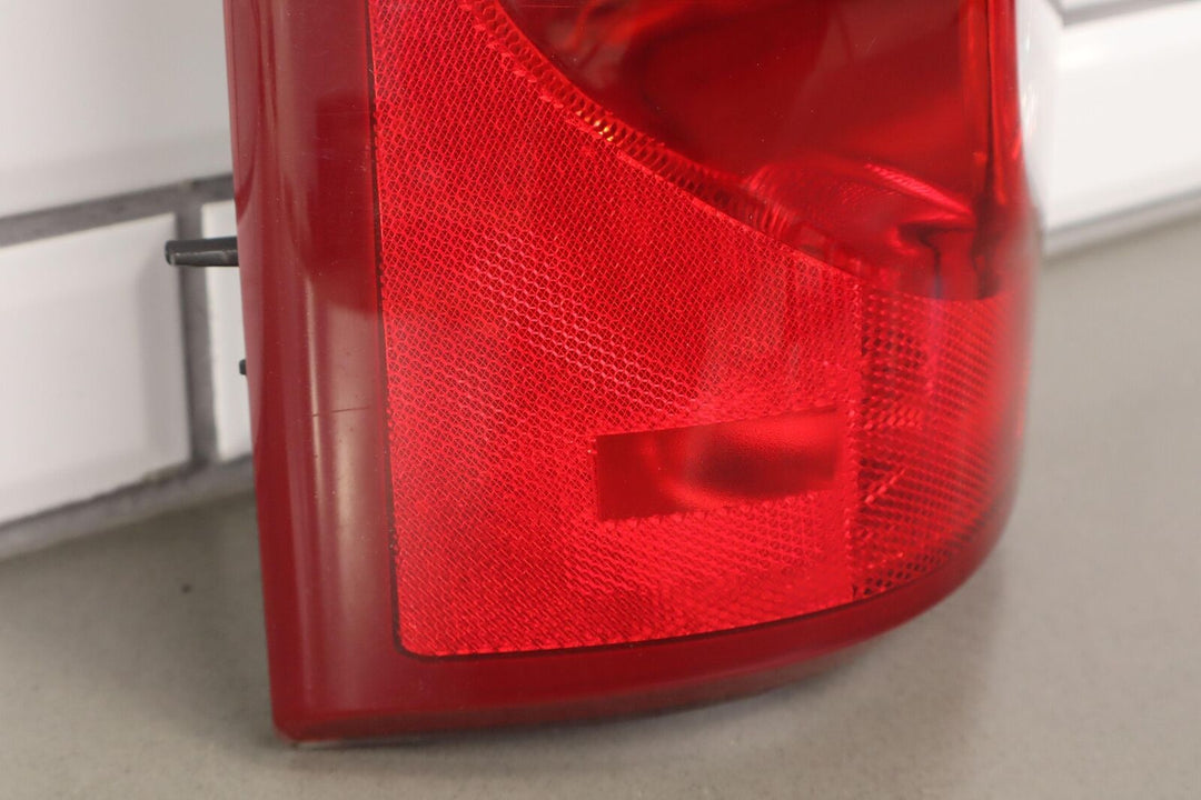 03-07 Chevy Silverado Left LH Driver Tail Light OEM GM