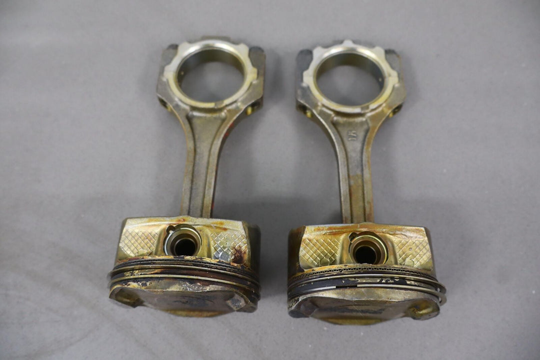 2019 Lexus GX460 4.6L DOHC V8 1URFE Set of 8 Connecting Rods & 8 Pistons