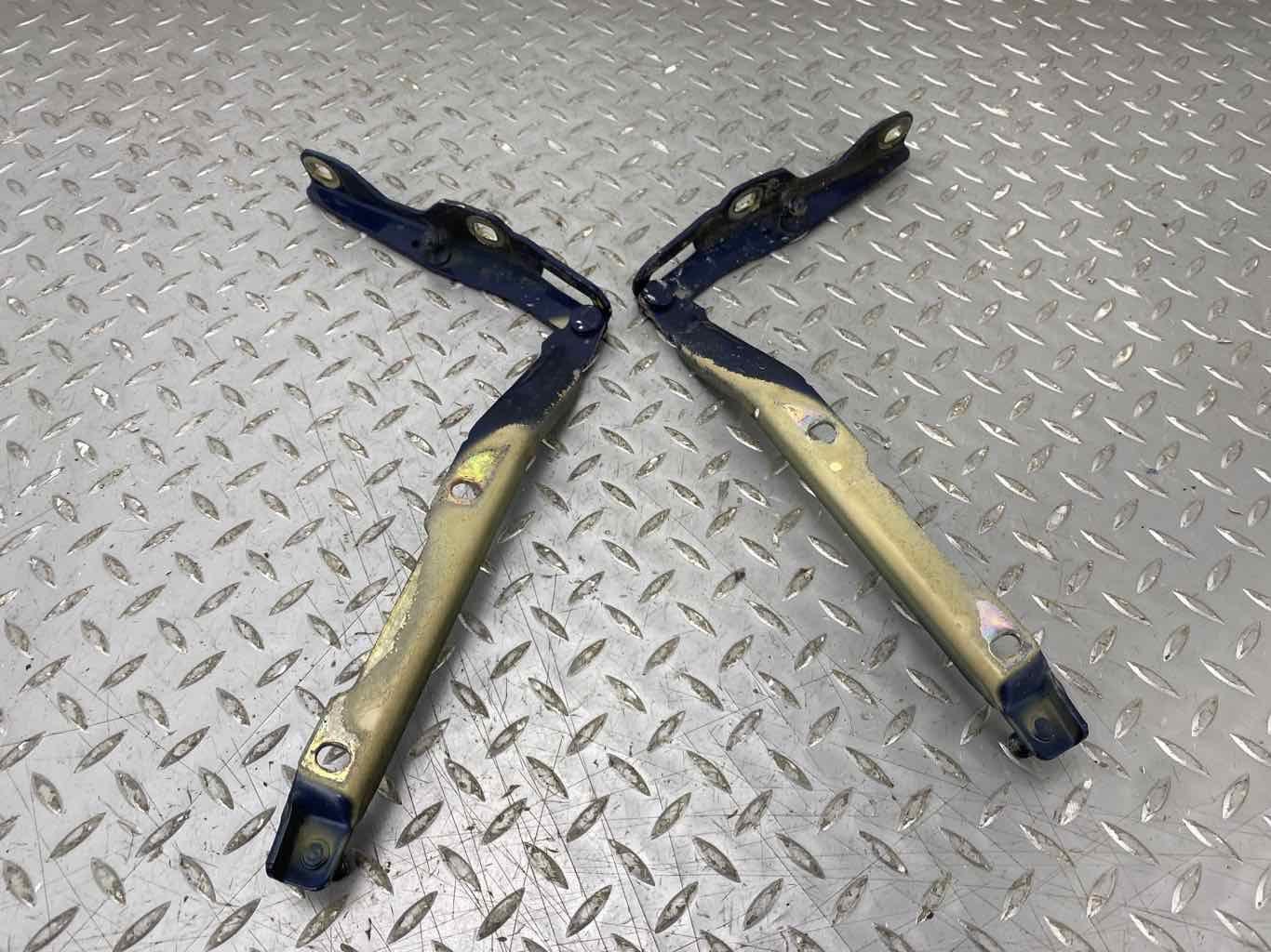 97-04 Porsche Boxtser 986 Pair LH & RH OEM Hood Hinges (Lapis Blue Metallic J2)