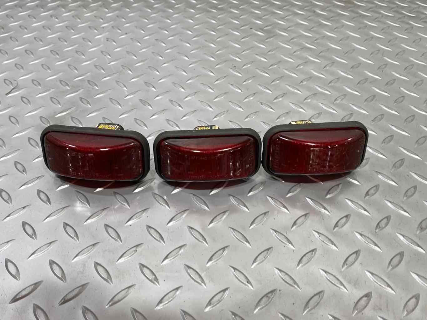 03-07 Hummer H2 Rear Hatch Mounted Marker Clearance Lights (Red) 3PCS See Notes