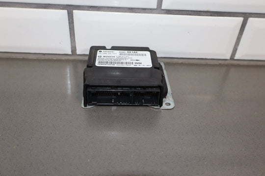 https://i.ebayimg.com/00/s/MTA2N1gxNjAw/z/njQAAeSwzP9pxqV4/$_57.JPG?set_id=8800005007