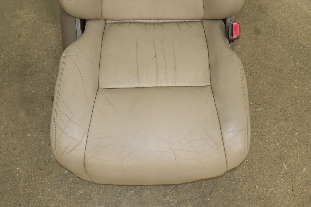 1996-1997 Lexus LX450 Front Right Passenger Leather Seat (Beige LC43)