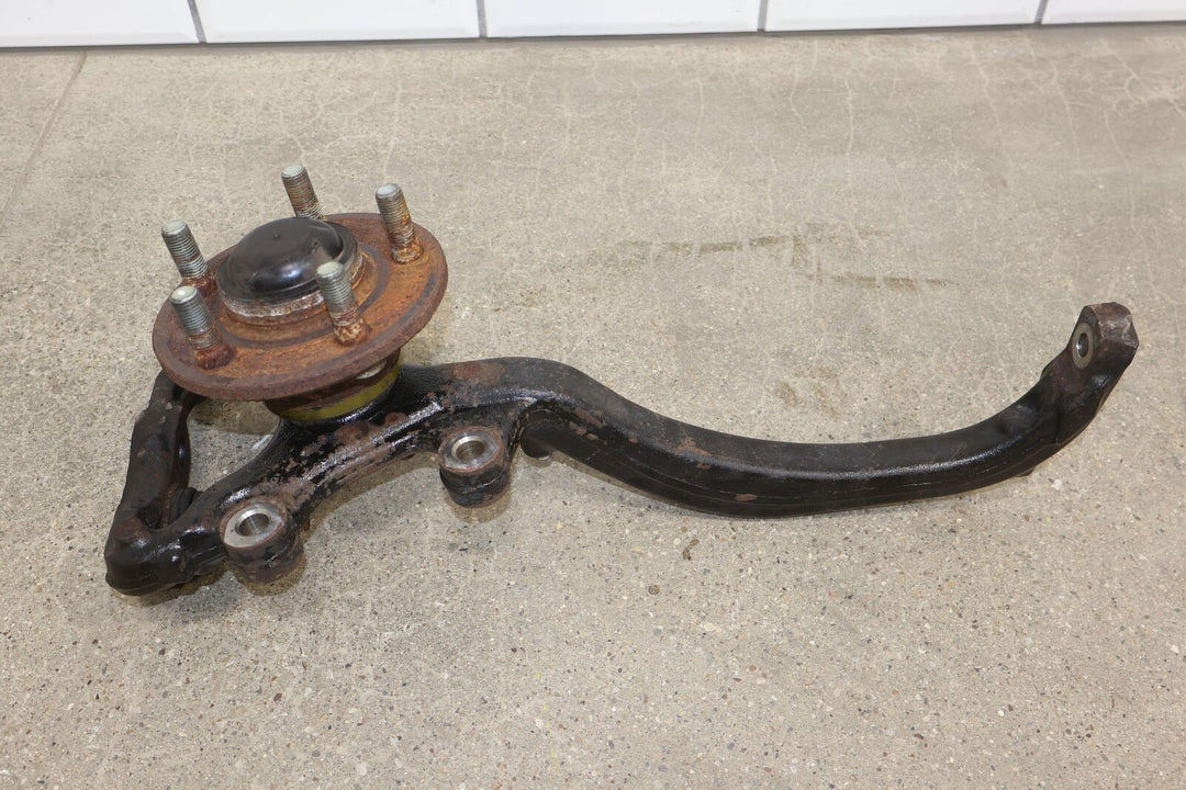 08-10 Dodge Challenger SRT-8 Front Left Spindle Knuckle W/ Hub (57K)