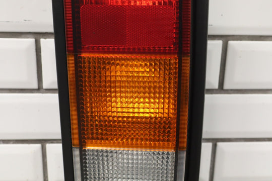 https://i.ebayimg.com/00/s/MTA2N1gxNjAw/z/N3EAAeSwt~9pyr06/$_57.JPG?set_id=8800005007