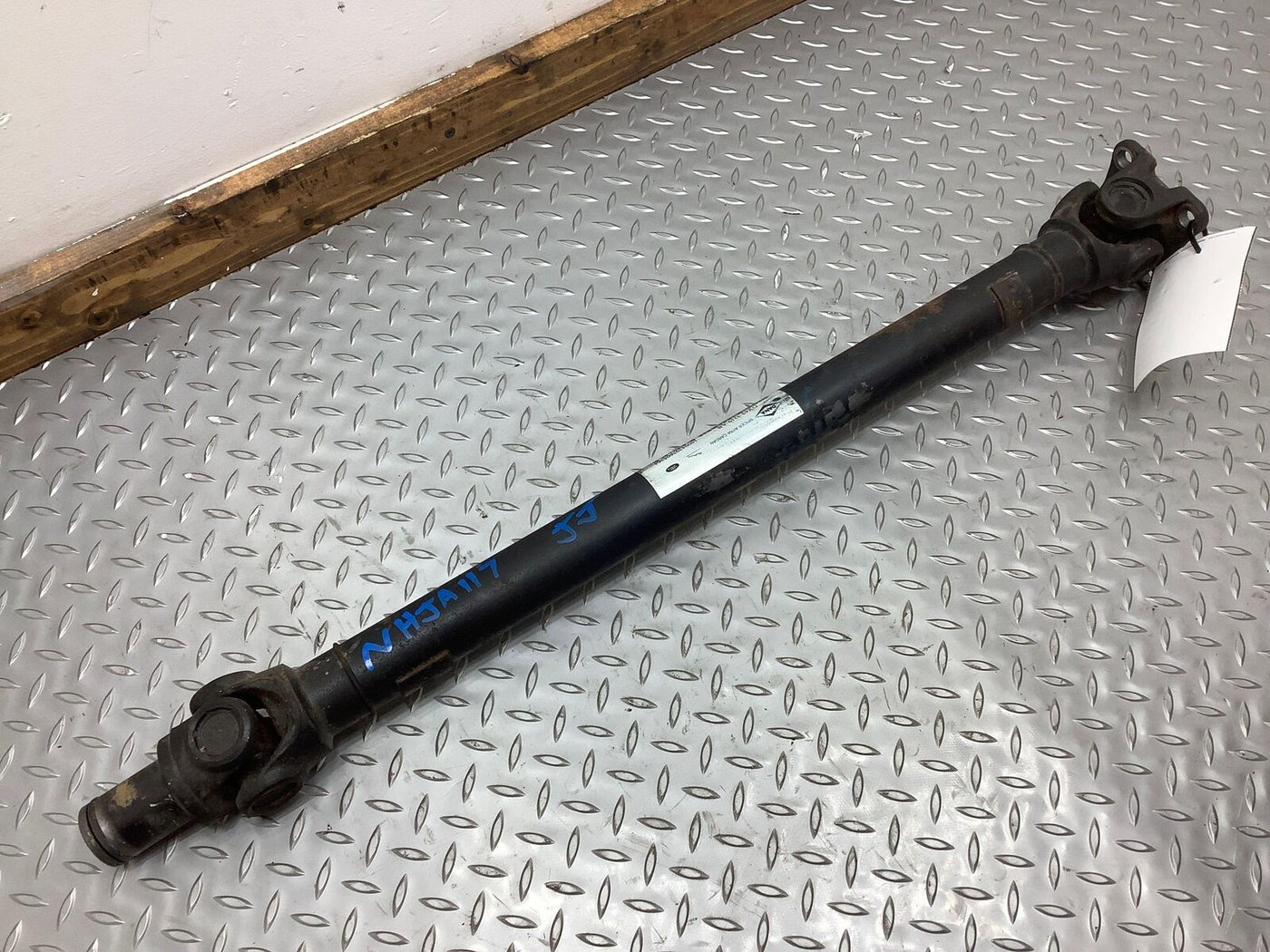 17-19 Jaguar XE XF 3.0L Front Drive Shaft