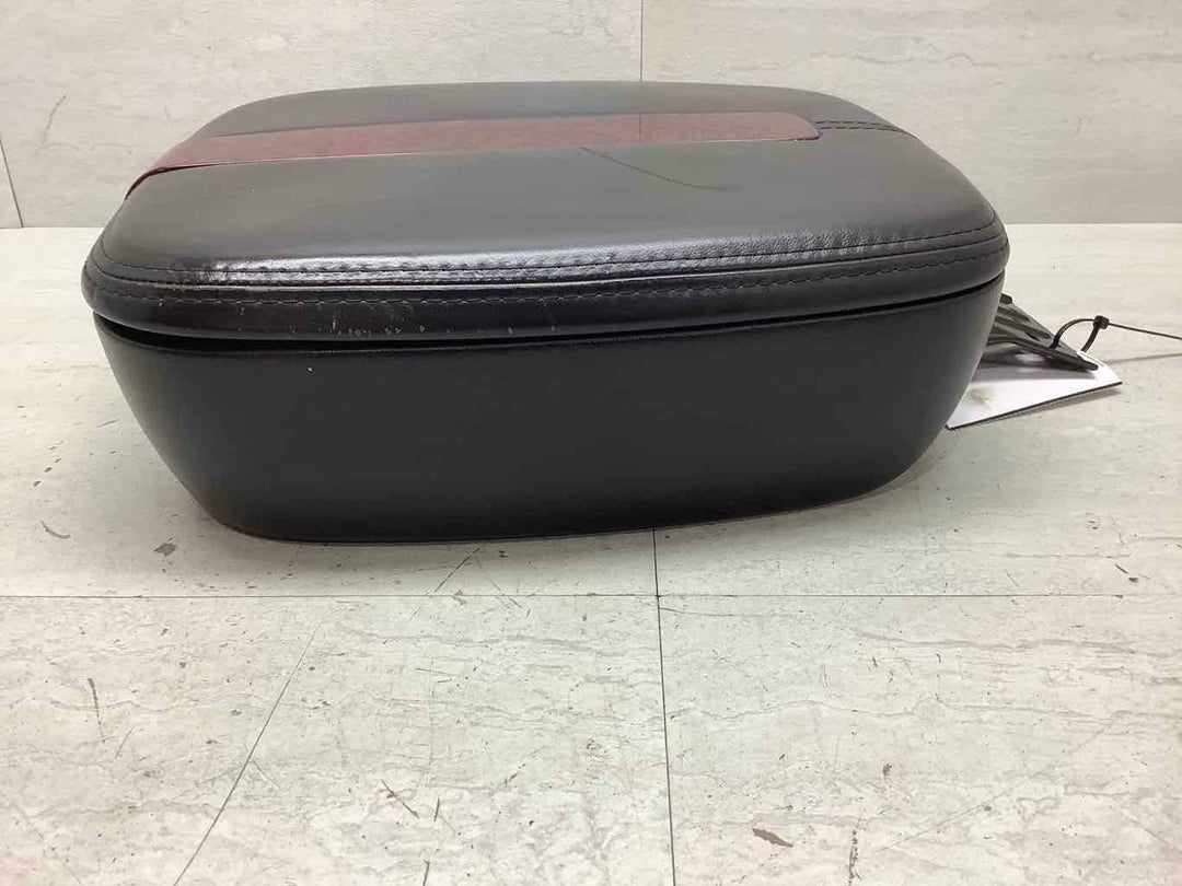 07-13 Cadillac Escalade Interior Black Leather Console Lid