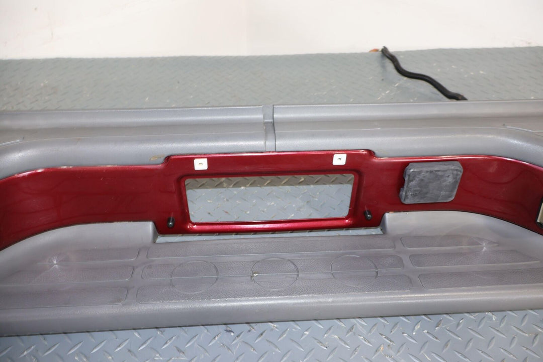 01-06 Chevy Tahoe Z71 Rear Bumper (Sport Red 63u) Mild Dents On Both Corners