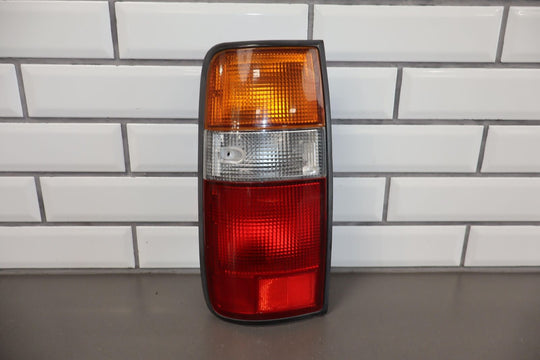 91-98 Toyota Land Cruiser Base 96-98 LX450 LH Left Driver Rear Tail Light