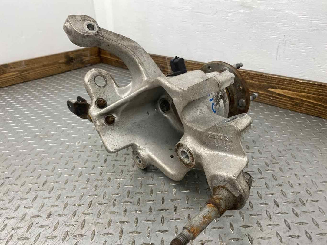 88-96 Chevy Corvette Right RH Passenger Rear Knuckle W/Hub