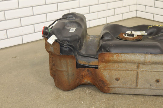 02-03 Cadillac Escalade Tahoe Yukon 26 Gallon Gasoline Fuel Tank W/Pump OEM