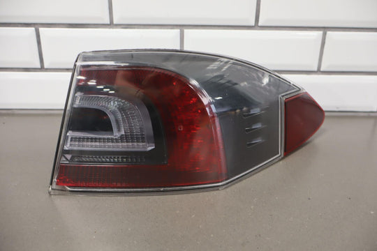 2012-2020 Tesla Model S Right RH (Quarter Mounted) Tail Light (6005919-00-C)