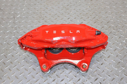 12-20 Tesla Model S Front Pair LH & RH Performance Brake Calipers (Red) 79K