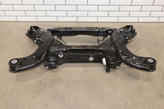 15-16 Dodge Challenger R/T Rear 6.4L Bare Undercarriage Crossmember (89K)